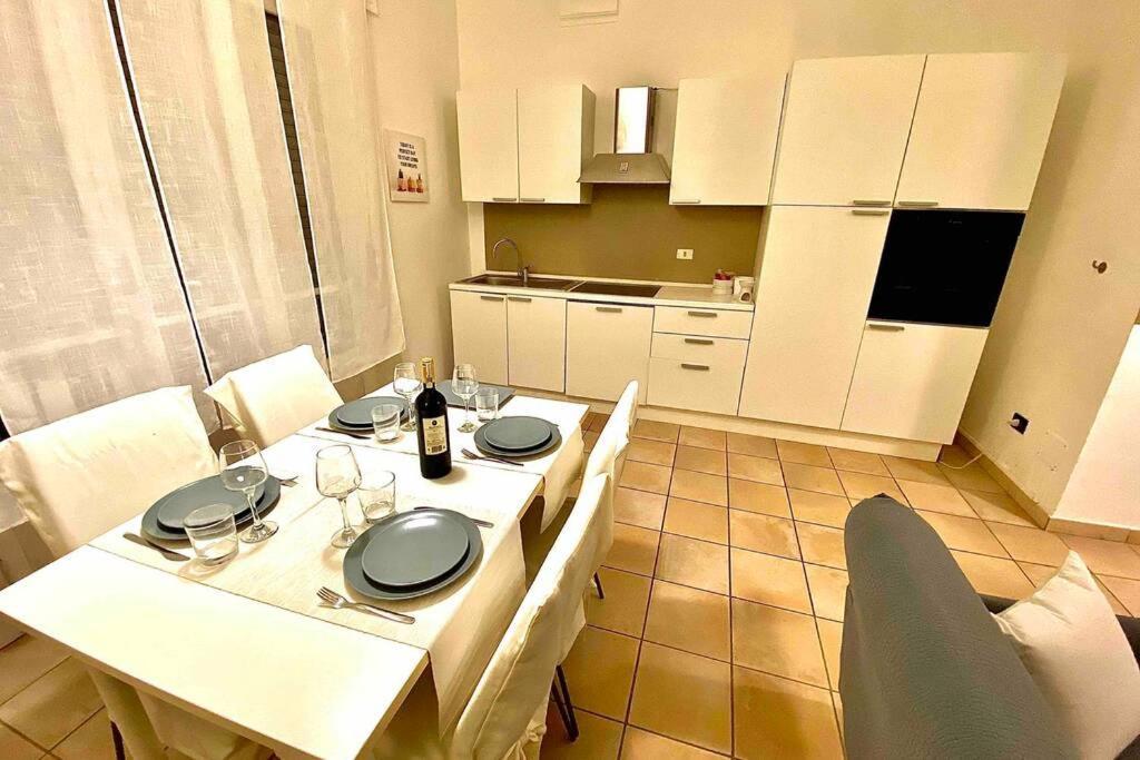 Appartamento Cozy In Super Centro! Asti Exterior foto